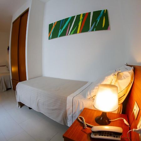 Hotel Miramare Latina Quarto foto